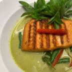 Best Grilled salmon green curry in Guttenberg, NJ